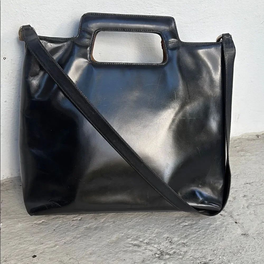 Ferragamo shoulder bag
